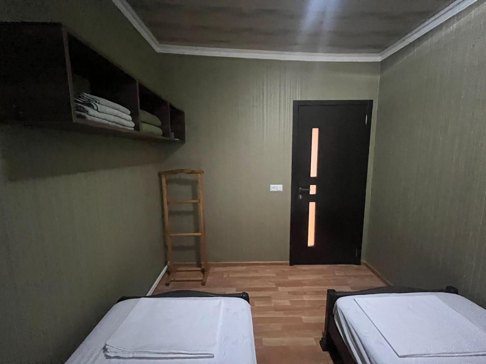 Nano Guest House Tbilisi ภายนอก รูปภาพ